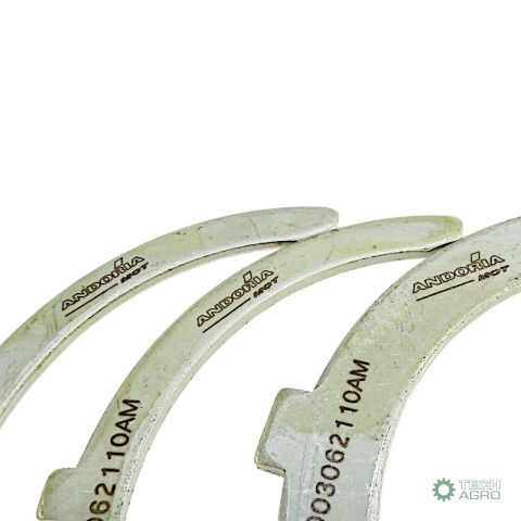 Komplet półpierścieni N-0,30 (I szlif) 46401111 Ursus C-360 ANDORIA - MOT Komplet półpierścieni N-0,30 (I szlif) 46401111 Ursus C-360 ANDORIA - MOT