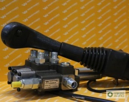 Zestaw: Rozdzielacz 2-sek. + Joystick z przyciskiem + Elementy złączne + Linki na kulkę stalową 1500mm Waryński