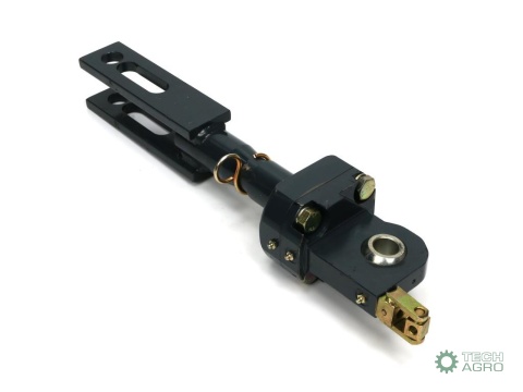 Wieszak prawy (główka odlew) C-385 17341934 ORYGINAŁ URSUS